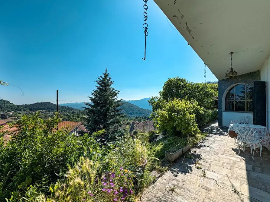 Immagine 27 di Casa bifamiliare in vendita  in Via Mottarone 6 a Armeno