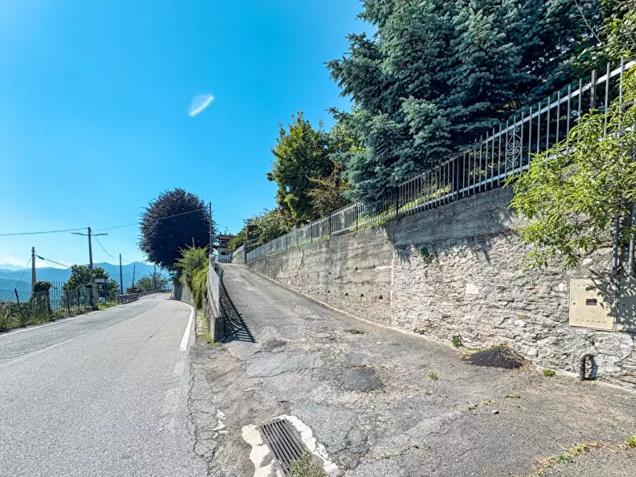 Immagine 35 di Casa bifamiliare in vendita  in Via Mottarone 6 a Armeno