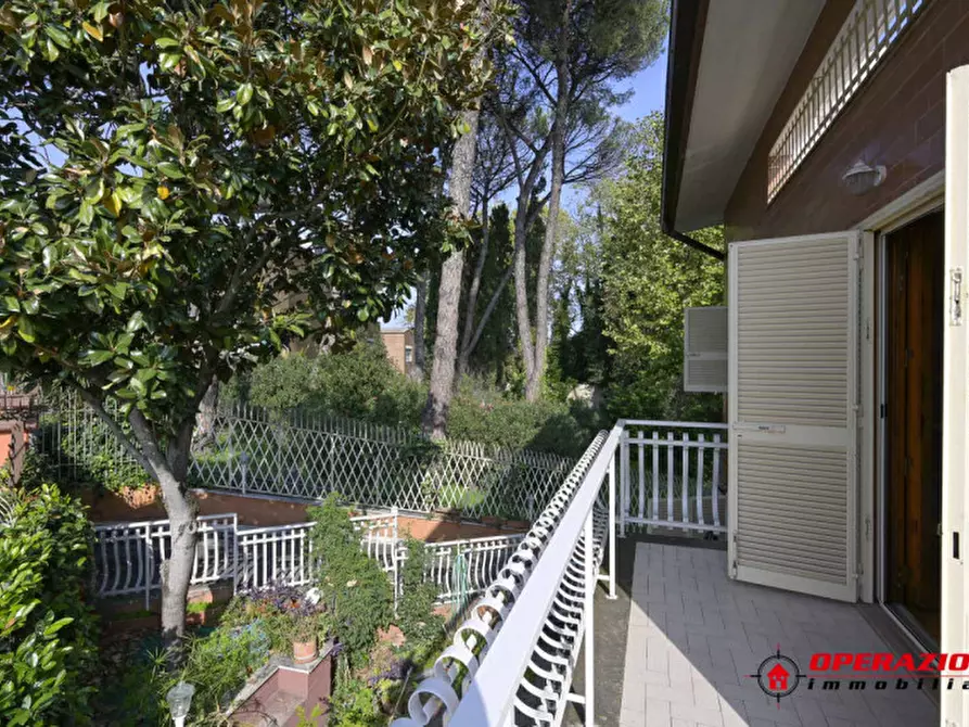 Immagine 14 di Casa bifamiliare in vendita  in Via Rocco Santoliquido a Roma