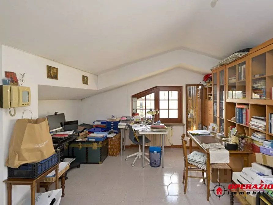 Immagine 43 di Casa bifamiliare in vendita  in Via Rocco Santoliquido a Roma