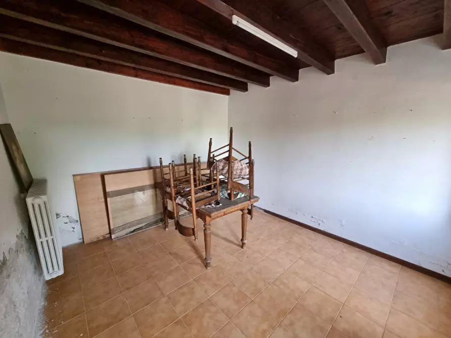 Immagine 10 di Casa bifamiliare in vendita  in via nina a Vo