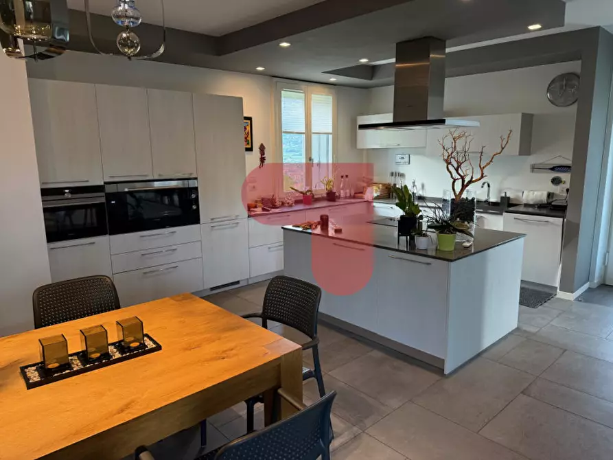 Immagine 9 di Casa bifamiliare in vendita  in Arzignano a Arzignano