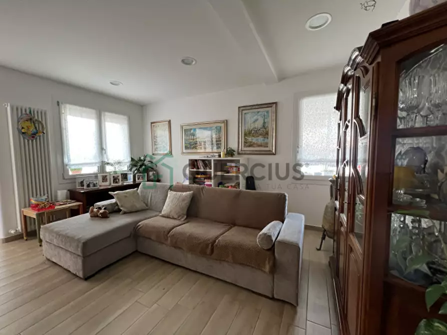 Immagine 6 di Appartamento in vendita  a Jesolo