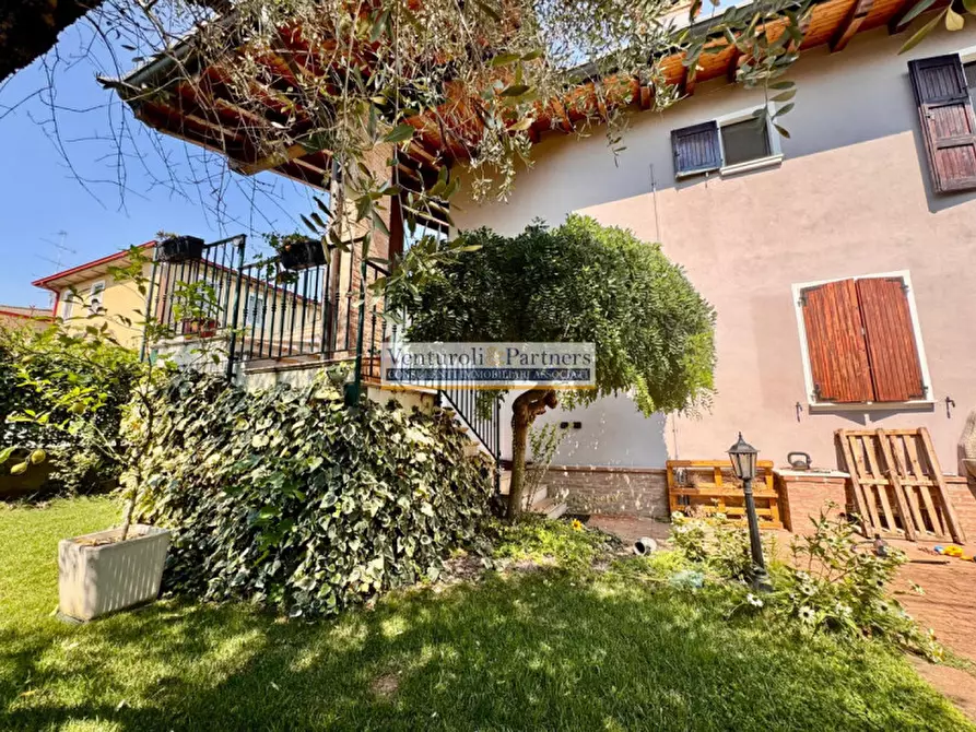 Immagine 3 di Casa bifamiliare in vendita  in Via Martin Luther King a Mazzano