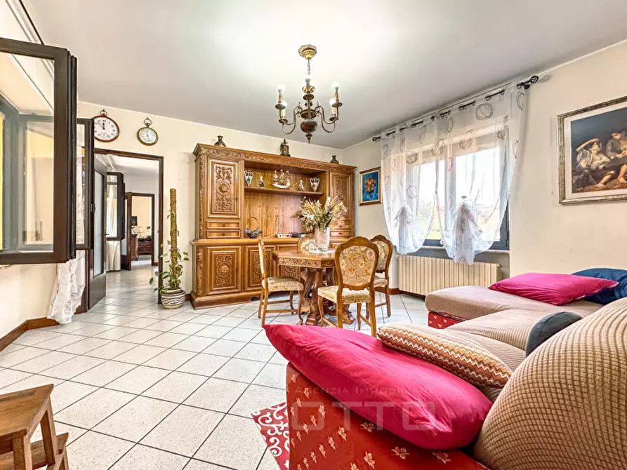 Immagine 12 di Casa indipendente in vendita  in Vicolo Ardito 9 a Gattinara