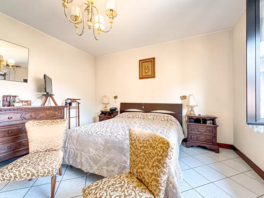 Immagine 18 di Casa indipendente in vendita  in Vicolo Ardito 9 a Gattinara