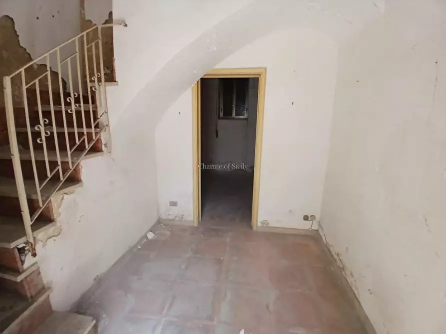 Immagine 14 di Casa indipendente in vendita  a Modica
