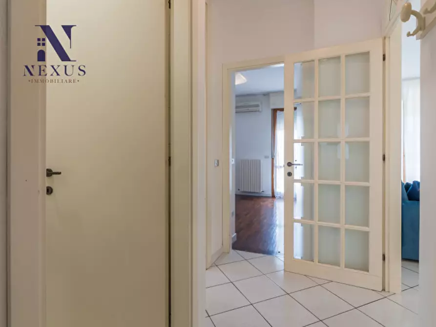 Immagine 17 di Appartamento in vendita  a Fano