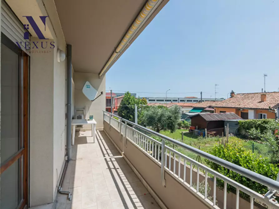 Immagine 19 di Appartamento in vendita  a Fano