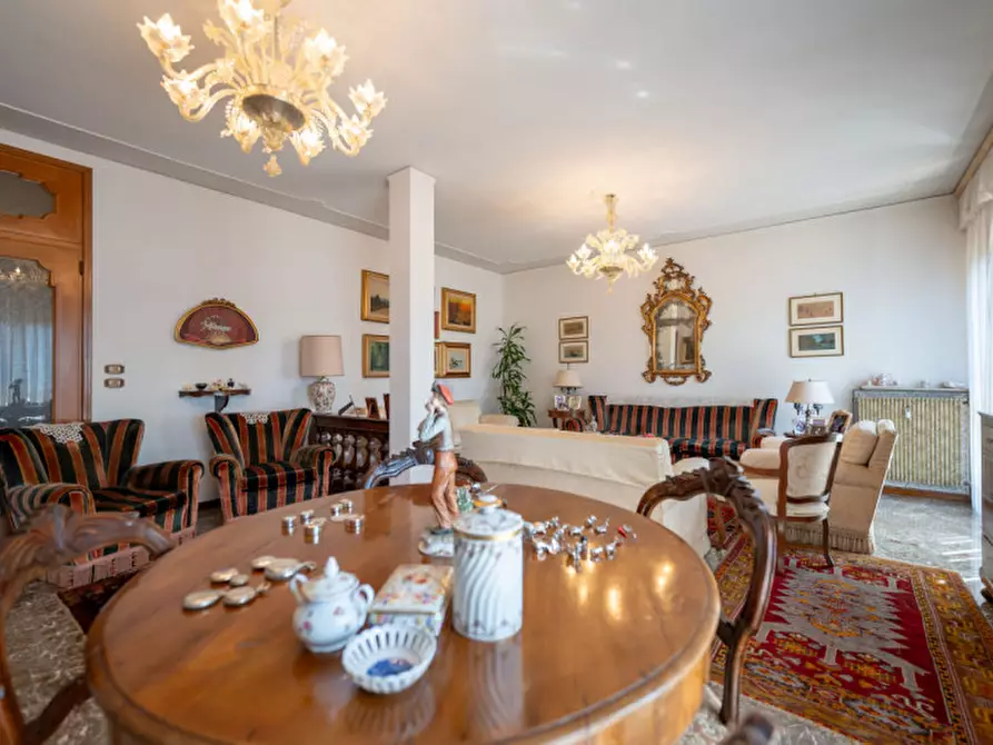 Immagine 3 di Attico in vendita  in Via Giuseppe Garibaldi a Treviso