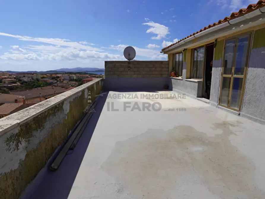Immagine 2 di Appartamento in vendita  in Via Ugo La Malfa a La Maddalena