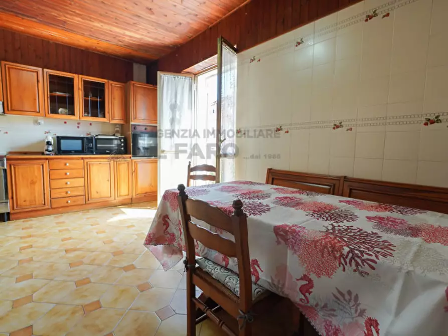 Immagine 6 di Appartamento in vendita  in Via Ugo La Malfa a La Maddalena