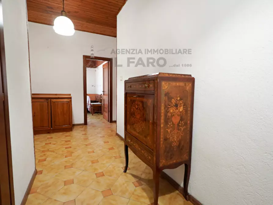 Immagine 11 di Appartamento in vendita  in Via Ugo La Malfa a La Maddalena