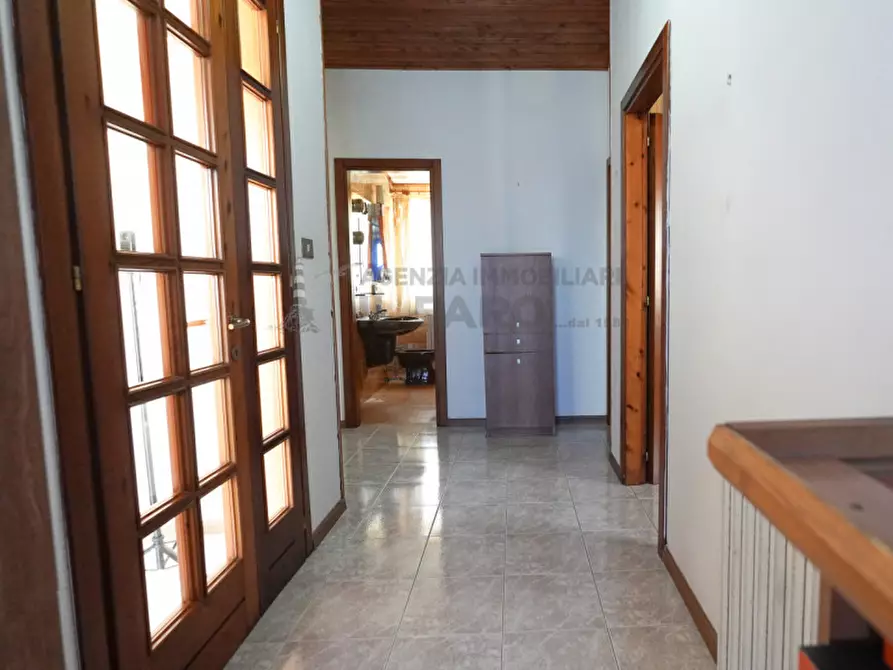 Immagine 17 di Appartamento in vendita  in Via Ugo La Malfa a La Maddalena