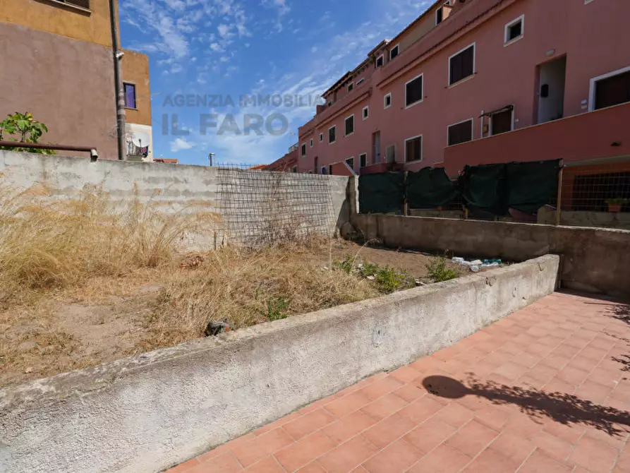 Immagine 26 di Appartamento in vendita  in Via Ugo La Malfa a La Maddalena