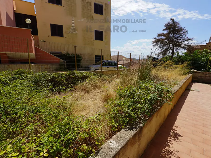 Immagine 27 di Appartamento in vendita  in Via Ugo La Malfa a La Maddalena