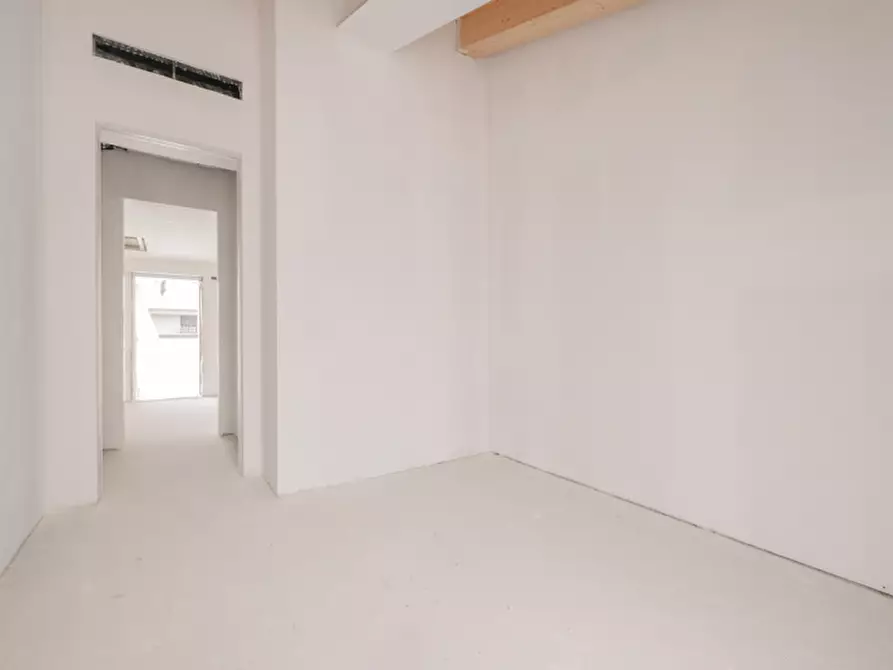 Immagine 15 di Appartamento in vendita  in Via Tofane a Treviso