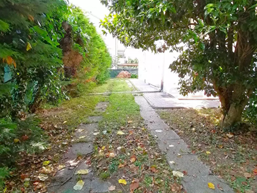 Immagine 6 di Casa bifamiliare in vendita  in Via delle Granze a Padova
