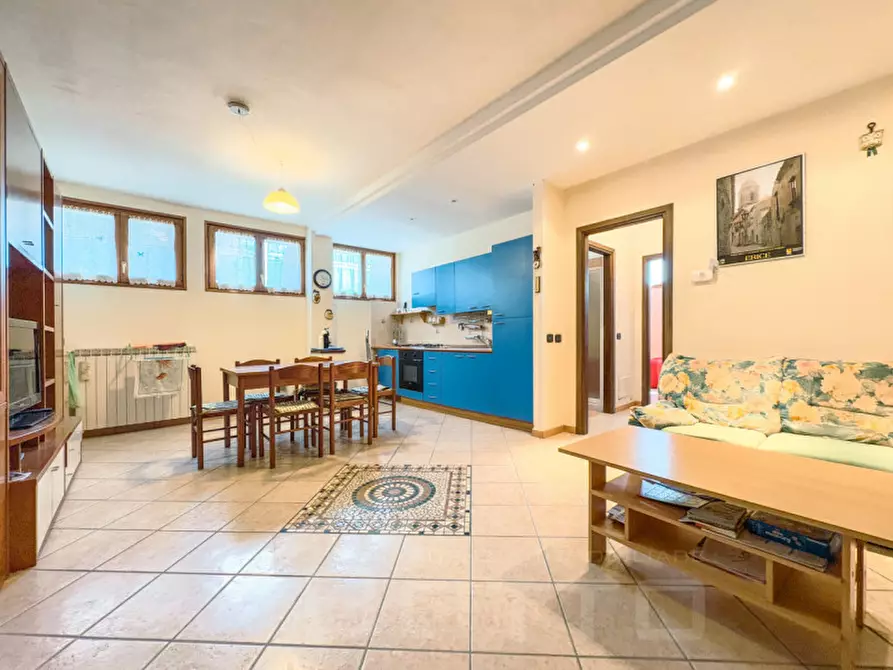 Immagine 1 di Appartamento in vendita  in villaggio santa rita 25 a Craveggia