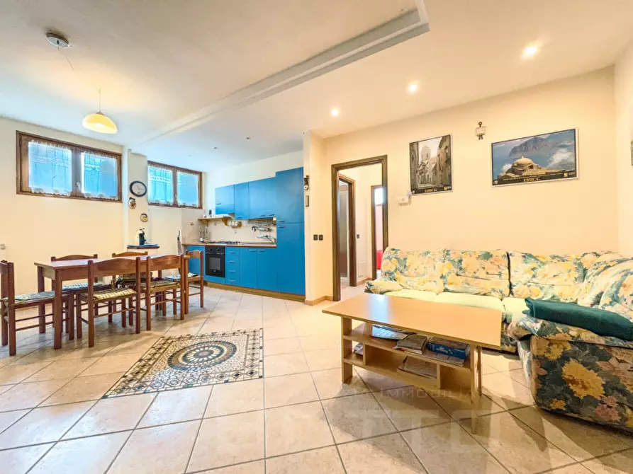 Immagine 5 di Appartamento in vendita  in villaggio santa rita 25 a Craveggia