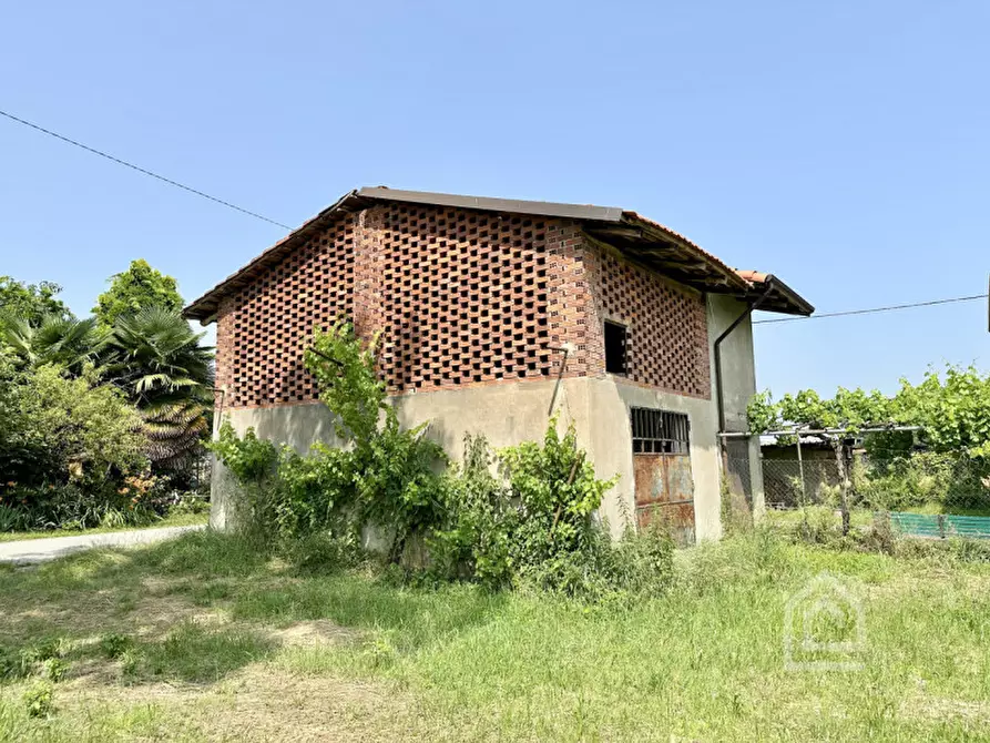 Immagine 3 di Terreno in vendita  in Via Vittorio Veneto a Vische