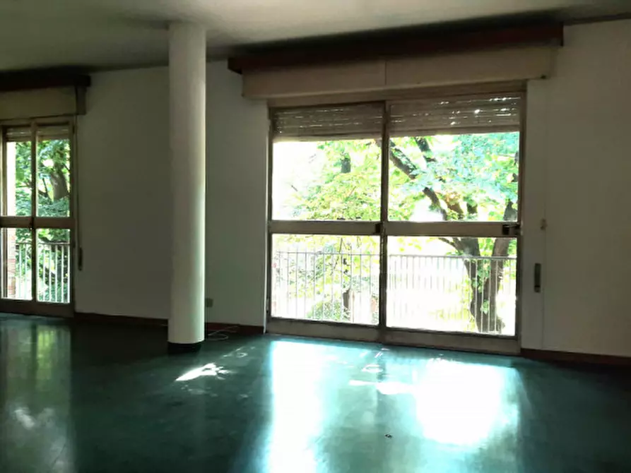 Immagine 1 di Appartamento in vendita  a Padova