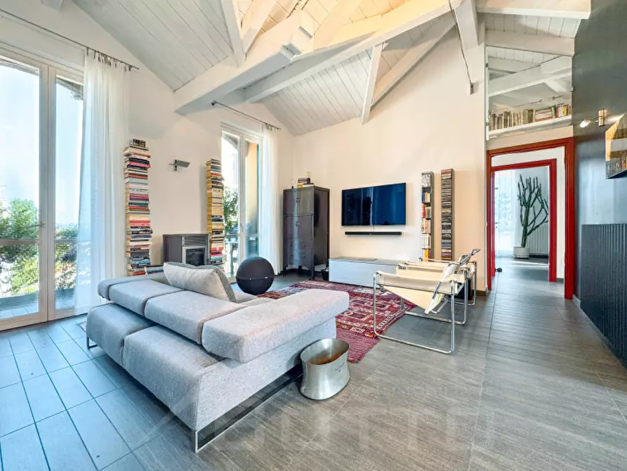 Immagine 1 di Appartamento in vendita  in via novara 40 a Borgomanero