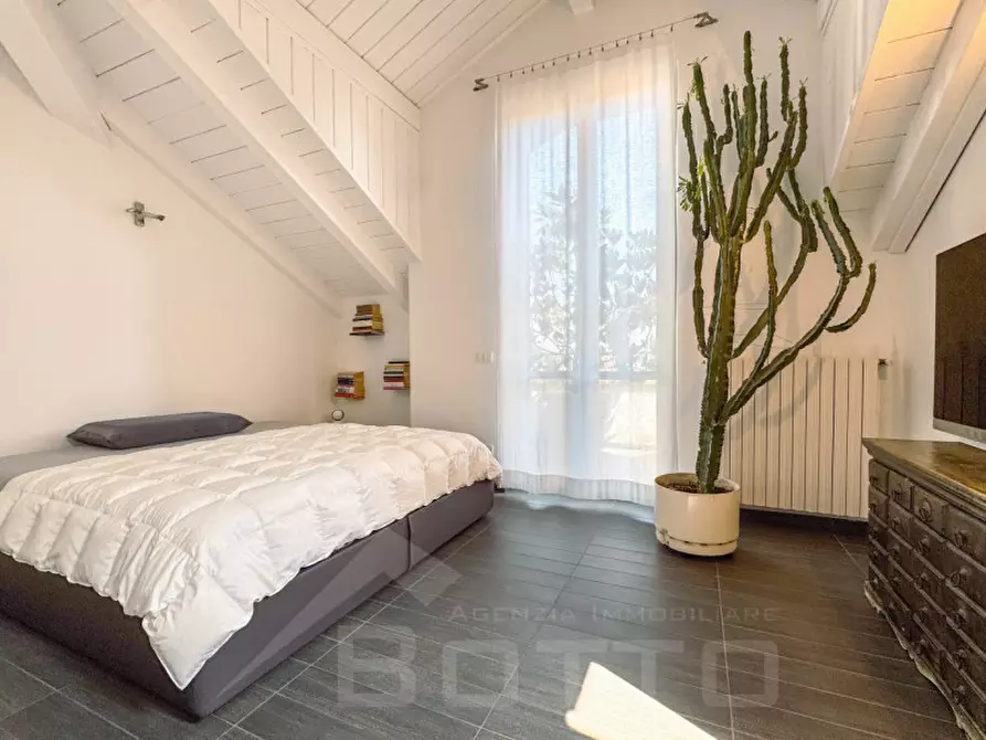 Immagine 15 di Appartamento in vendita  in via novara 40 a Borgomanero