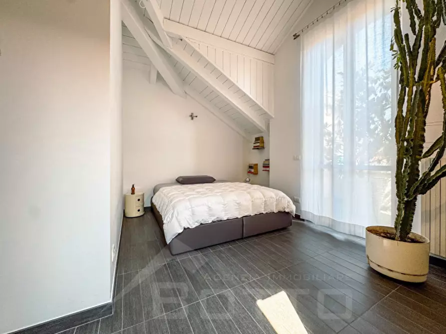 Immagine 17 di Appartamento in vendita  in via novara 40 a Borgomanero