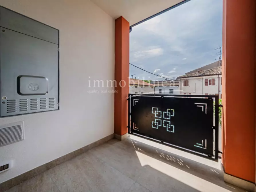 Immagine 9 di Appartamento in vendita  in Via fratelli canestrali a Costermano sul Garda
