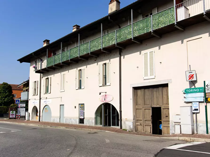 Immagine 2 di Attività commerciale in vendita  in Via San Giovanni Bosco, 4 a San Benigno Canavese