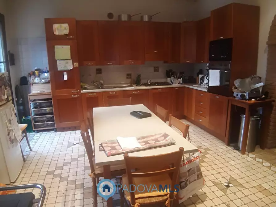 Immagine 5 di Casa indipendente in vendita  in Via Guglielmo Marconi 16 a Monselice