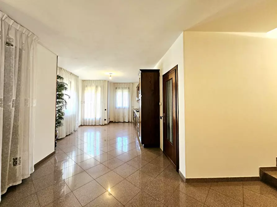 Immagine 4 di Casa indipendente in vendita  in Via Michelangelo Buonarroti a Pozzonovo