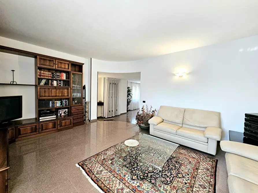 Immagine 18 di Casa indipendente in vendita  in Via Michelangelo Buonarroti a Pozzonovo