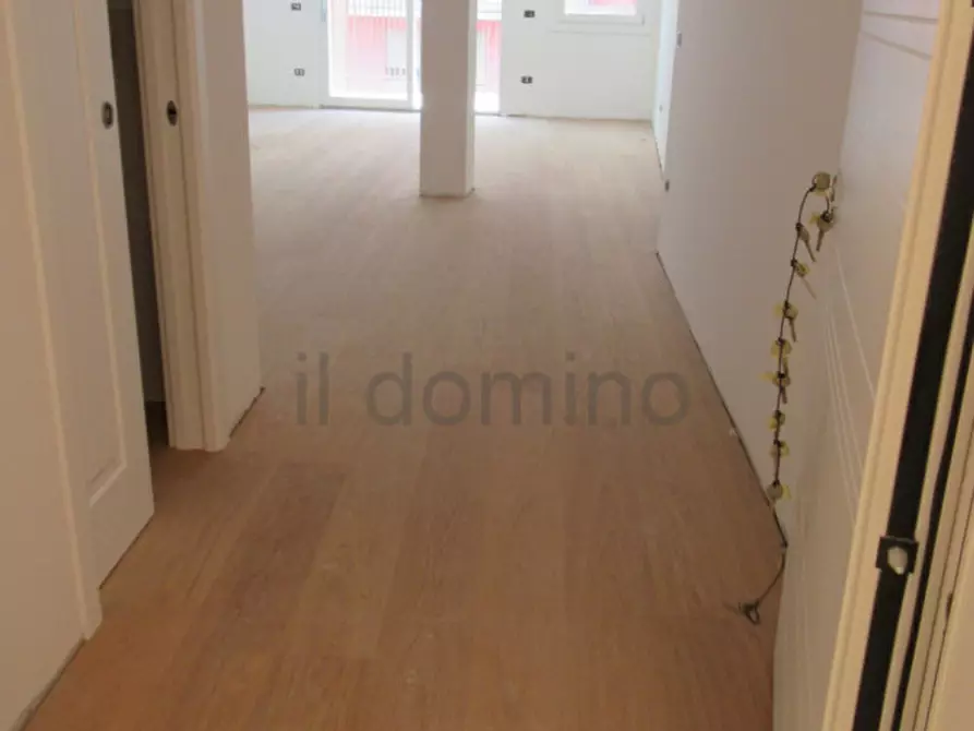 Immagine 2 di Appartamento in vendita  in Via dei Savonarola a Padova