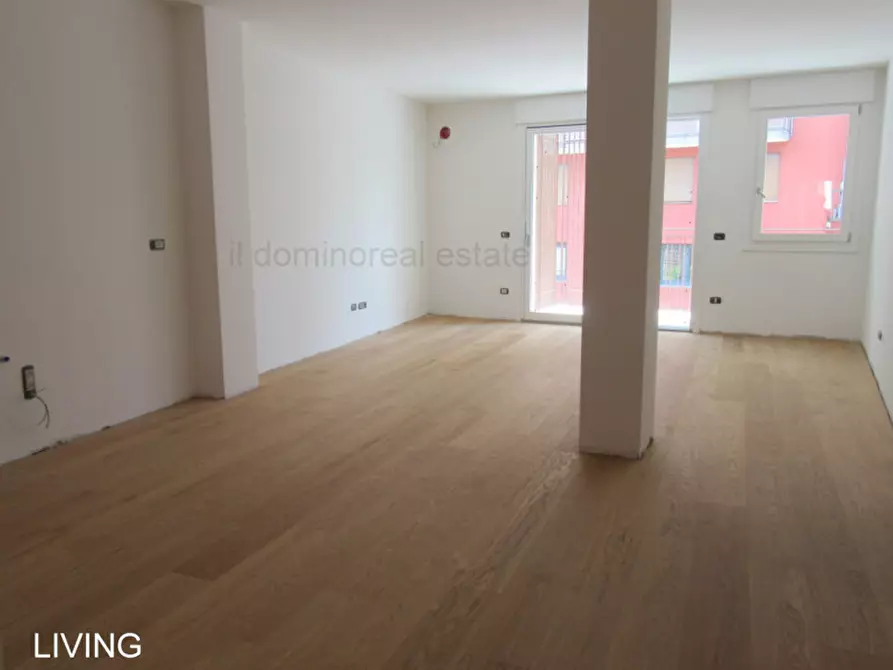 Immagine 3 di Appartamento in vendita  in Via dei Savonarola a Padova