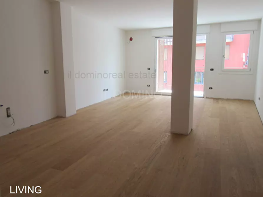 Immagine 3 di Appartamento in vendita  in Via dei Savonarola a Padova
