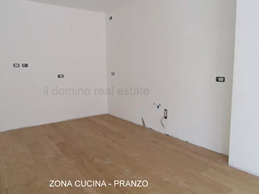 Immagine 4 di Appartamento in vendita  in Via dei Savonarola a Padova