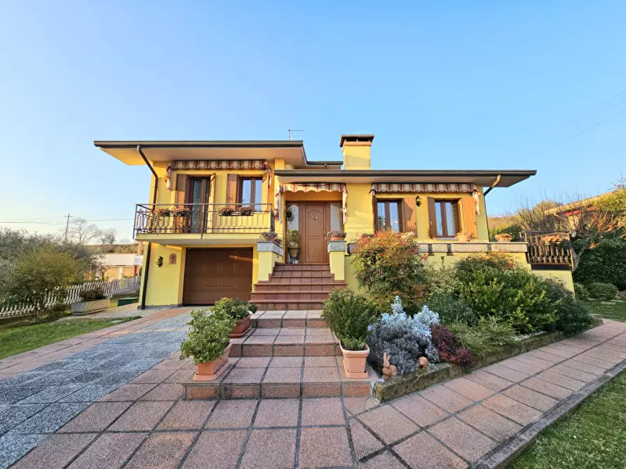 Immagine 1 di Casa indipendente in vendita  in VIA VICENZA a Baone