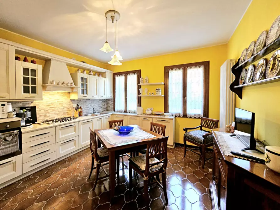 Immagine 3 di Casa indipendente in vendita  in VIA VICENZA a Baone