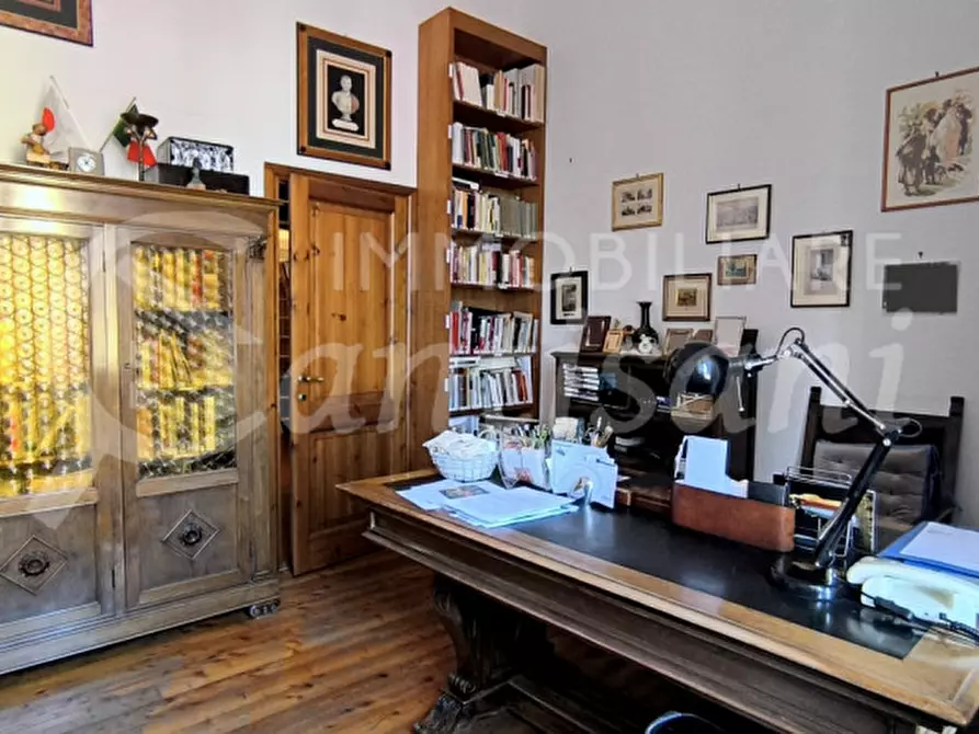 Immagine 7 di Appartamento in vendita  in via feanza a Firenze