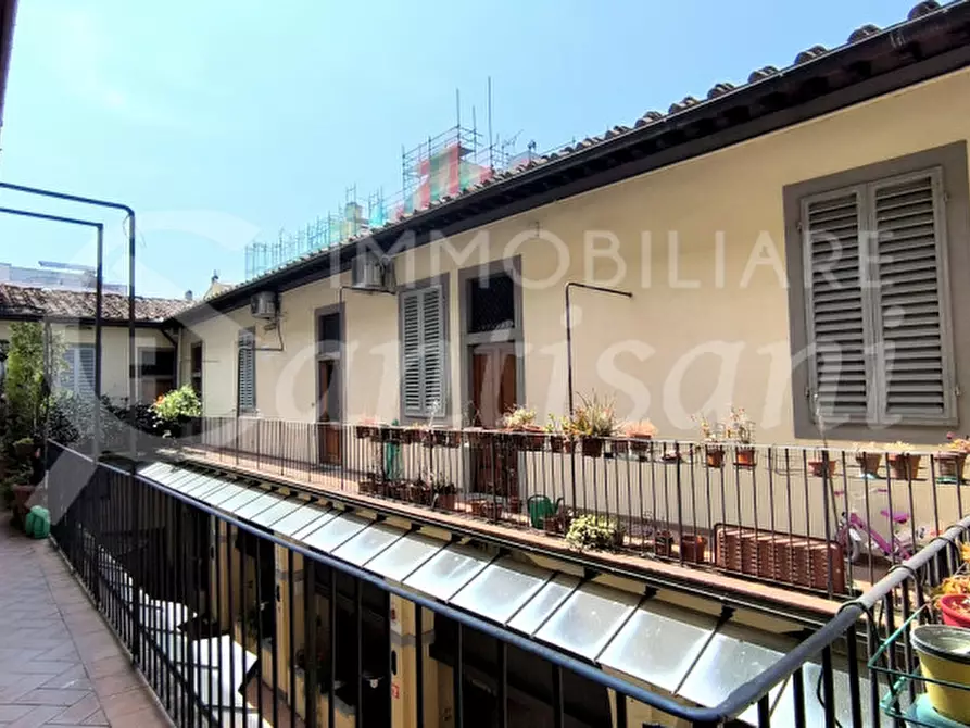 Immagine 19 di Appartamento in vendita  in via feanza a Firenze