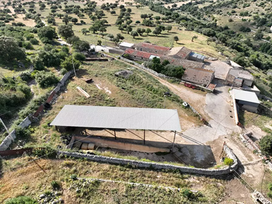 Immagine 5 di Rustico / casale in vendita  in Contrada Cava Corallo a Ragusa