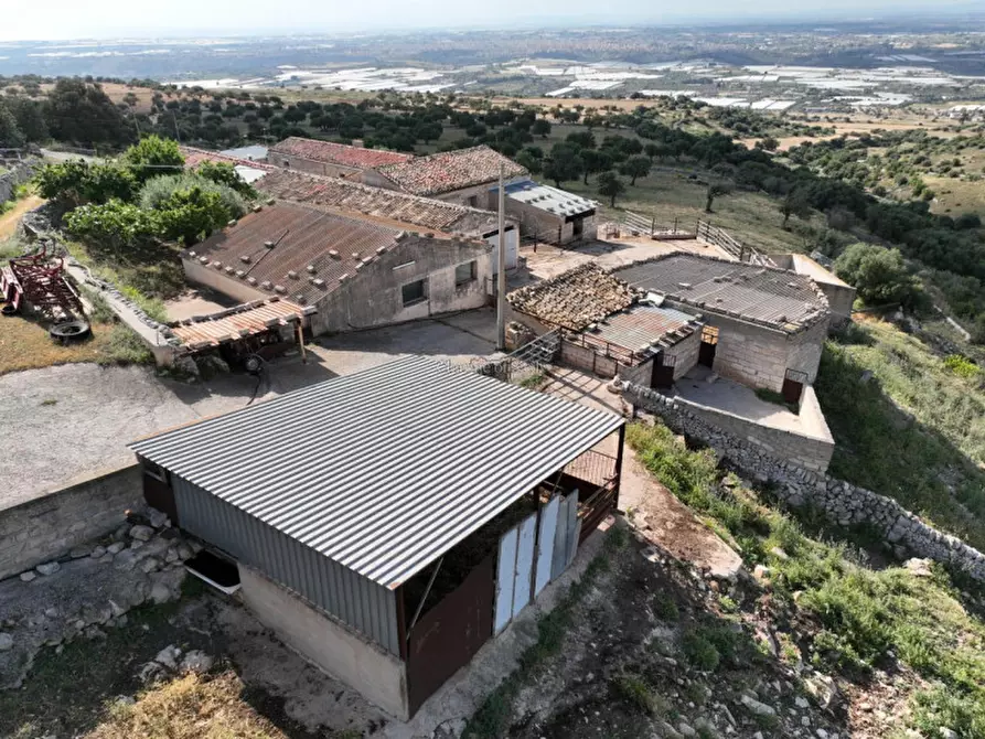 Immagine 29 di Rustico / casale in vendita  in Contrada Cava Corallo a Ragusa