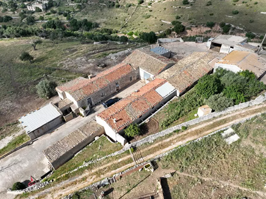 Immagine 31 di Rustico / casale in vendita  in Contrada Cava Corallo a Ragusa