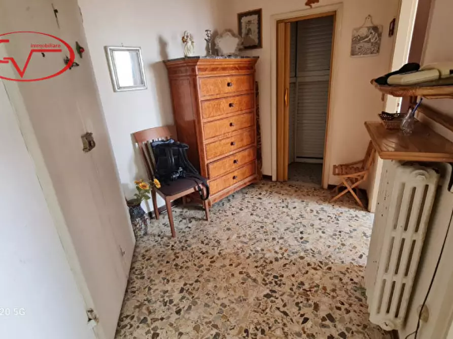 Immagine 10 di Appartamento in vendita  in Via Montegrappa a Montevarchi