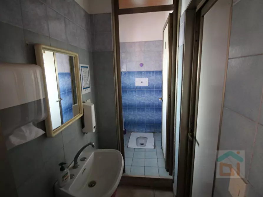 Immagine 14 di Attività commerciale in vendita  in Via Armando Diaz 10 a Porpetto