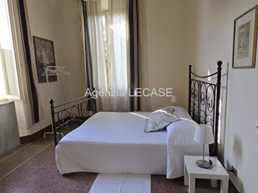 Immagine 10 di Villa in affitto  in Via Marco Polo a Forte Dei Marmi