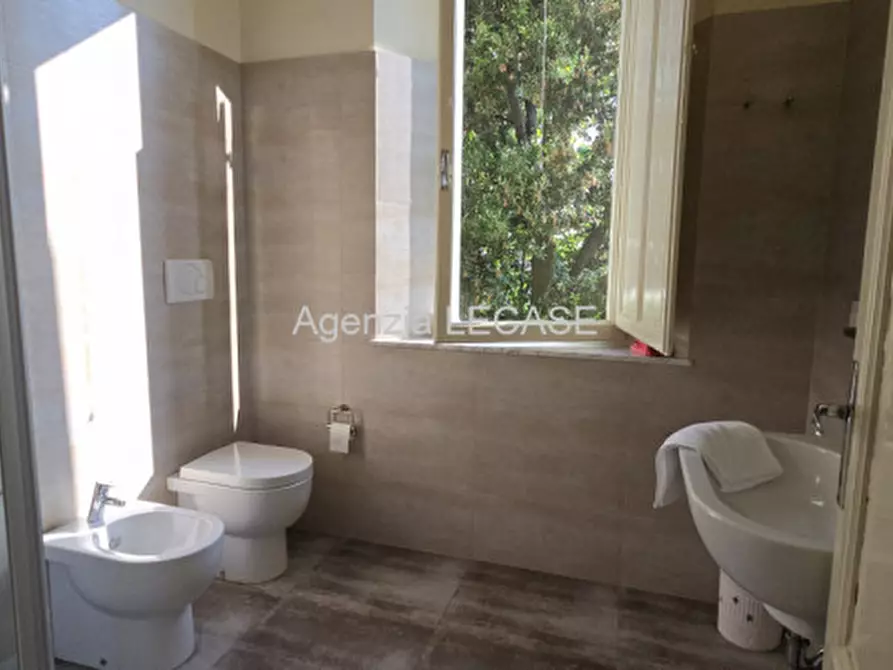 Immagine 11 di Villa in affitto  in Via Marco Polo a Forte Dei Marmi