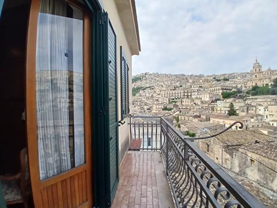 Immagine 9 di Casa indipendente in vendita  a Modica